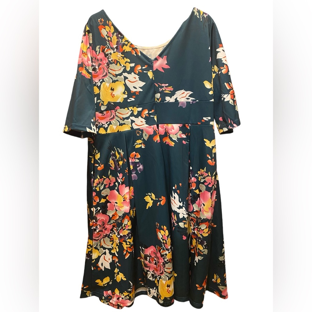 Green floral swing dress - vintage style